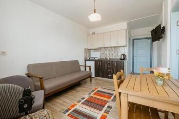 Azra Apart & Otel