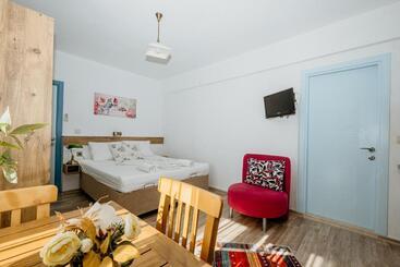 Azra Apart & Otel