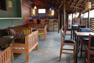 تختخواب و صبحانه Hubhill Lodge