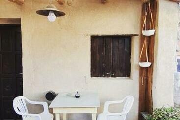 پانسیون Hostal Asqui Pacha