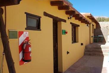 پانسیون Hostal Asqui Pacha