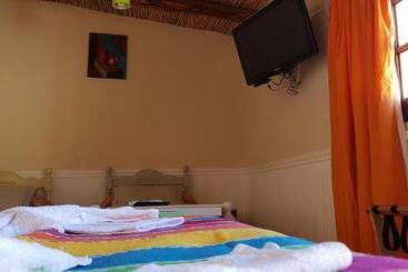 پانسیون Hostal Asqui Pacha