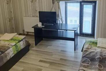 پانسیون House For Guests And Friends