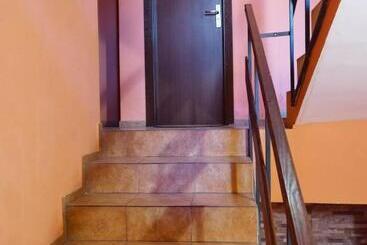 پانسیون House For Guests And Friends