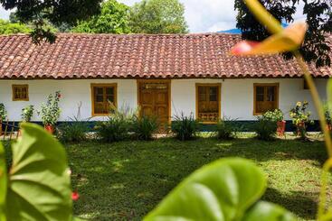 پانسیون El Laurel Finca Agroturistica