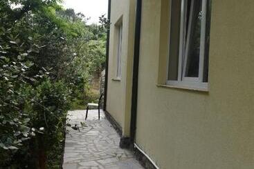 پانسیون Guesthouse Mirabela