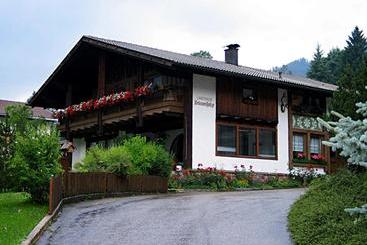 Пансион Landhaus Krinnenspitze