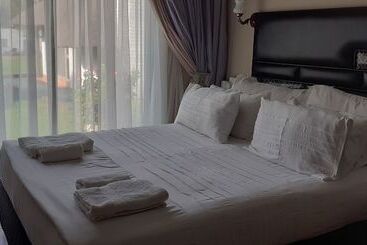 بنسيون Makhadzi S Cloud Lodge