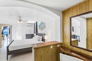 Turtle's Nest Beach Resort