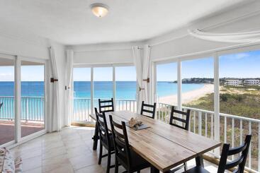 Turtle's Nest Beach Resort