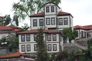 هاستل Kanoglu Konagi