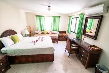 هاستل Riviera Punta Cana Eco Travelers