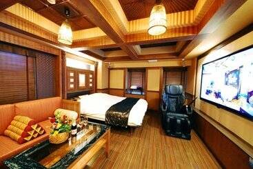 هتل Vanilla Resort Kawagoe   Adults Only