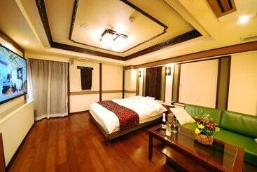 هتل Vanilla Resort Kawagoe   Adults Only