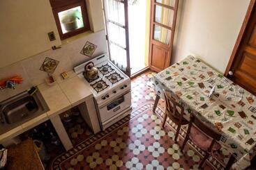پانسیون Casa Ramirez   Guest House En El Segundo Piso