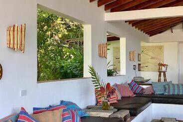 هاستل Mundo Nuevo Eco Lodge