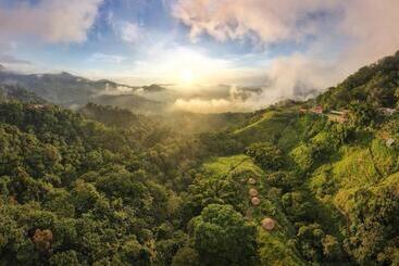 هاستل Mundo Nuevo Eco Lodge