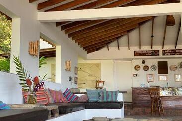 هاستل Mundo Nuevo Eco Lodge