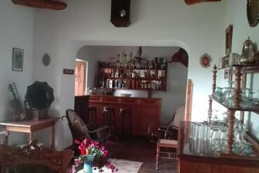 هاستل Museo Casona Ugarte Leon