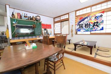 פנסיון Joyful Chingushi