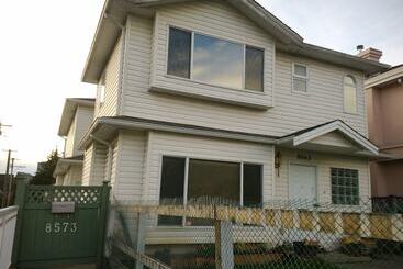 پانسیون Marpole Guest House