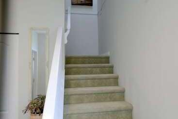 پانسیون Marpole Guest House