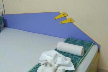 膳宿费 Rosvilla Guest House