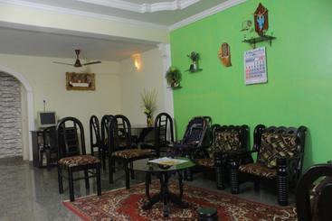 膳宿费 Rosvilla Guest House