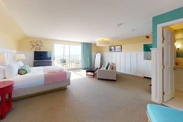 The Hotel Maria
