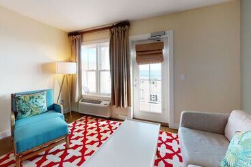 The Hotel Maria