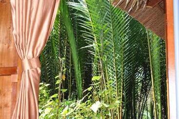 هتل Ben Tre Farm Stay
