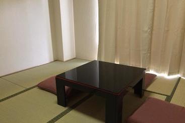 پانسیون Awaji Tt House Pacific Over Seas