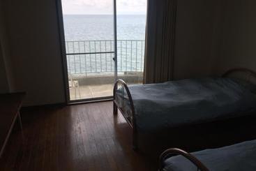 پانسیون Awaji Tt House Pacific Over Seas