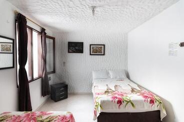 پانسیون Fami Hotel Vive Jardin