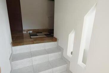 پانسیون Fiesta Apartman