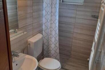 پانسیون Fiesta Apartman