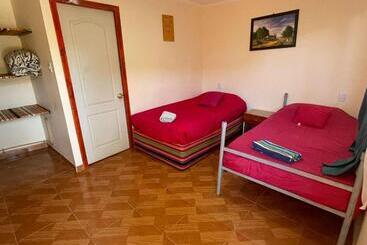 پانسیون Hostal El Amigo Lucho