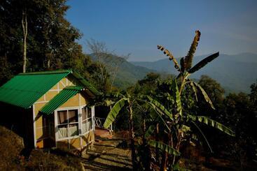 هتل Kalimpong Village Retreat