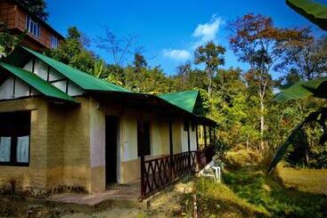 هتل Kalimpong Village Retreat