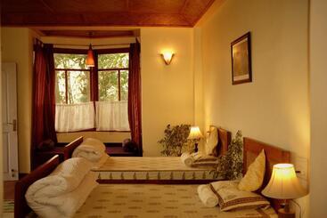 هتل Kalimpong Village Retreat