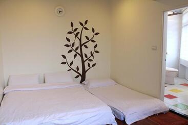 Orinet Jewel Youth Hostel