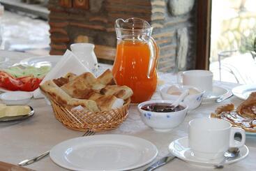 پانسیون Guest House Ilto