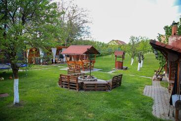 پانسیون House Garden