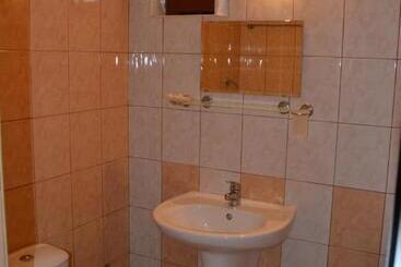 פנסיון Nirvana Guest House