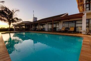 پانسیون The Ridge Guesthouse