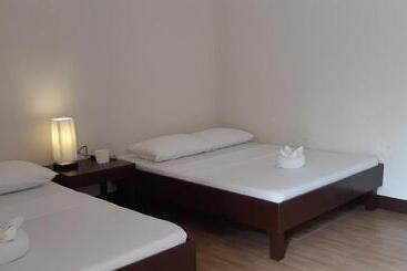 پانسیون Anaya Beach Resort