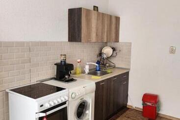 پانسیون Apartment Lachevi
