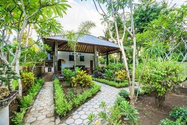 پانسیون Lembongan Bagus Villa
