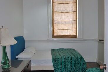 پانسیون Mobay Kotch   Hostel