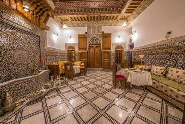 پانسیون Riad Ouliya